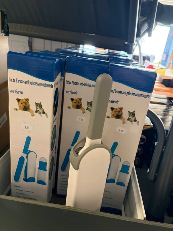 Pack Lot de 2 brosses anti peluches autonettoyante