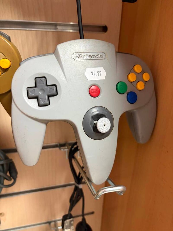 Manette console jeux video Nintendo Cube (Couleurs assortit)