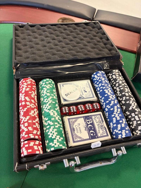 Malette Poker avec accessoires