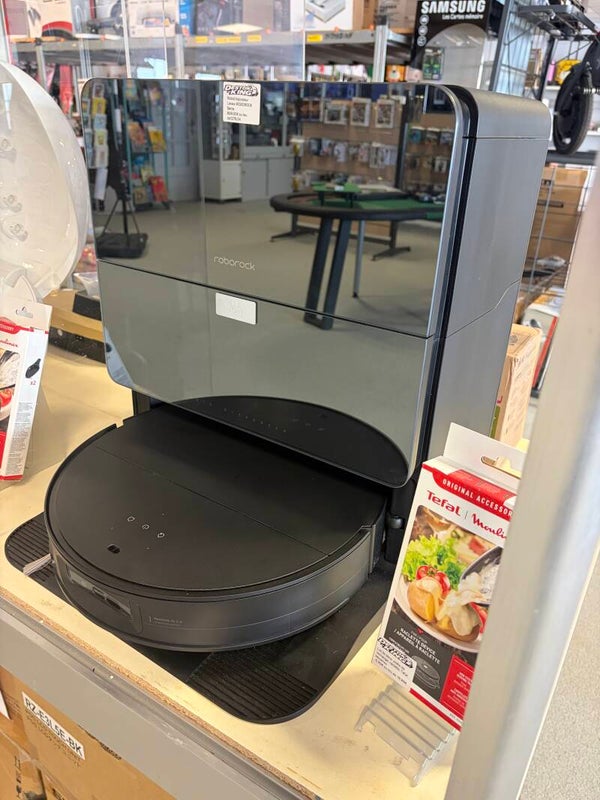 Aspirateur PRO Laveur Saros ROBOROCK (Boulanger)