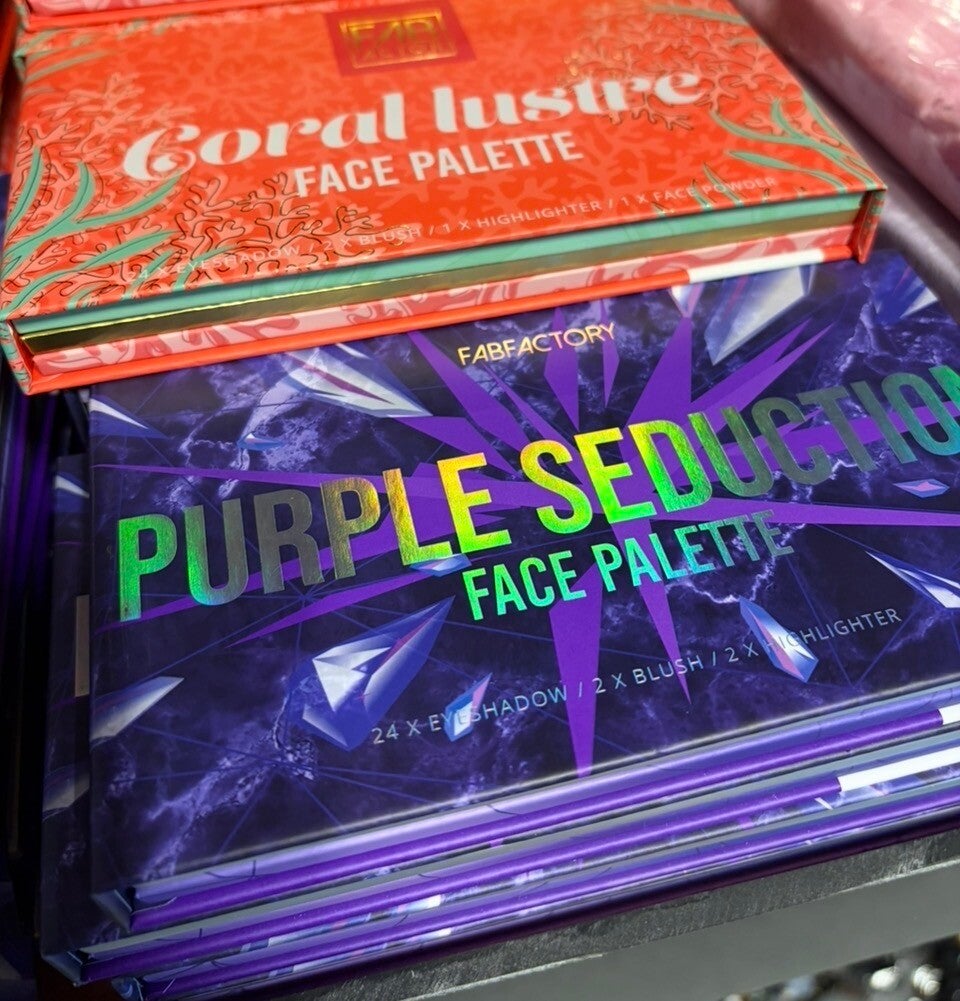 PURPLE SEED PACK FACE PALETTE FABFACTORY