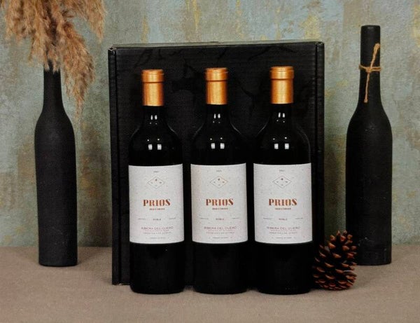 UD 12: Estuche de Cartón de Vino Lujo con 3 Botellas de Prios Roble 750ml - Ribera de Duero