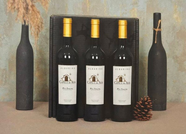 UD 26: Estuche de Cartón de Vino Lujo con 3 Botellas de Campela de Axis 750ml - Rias Baixas