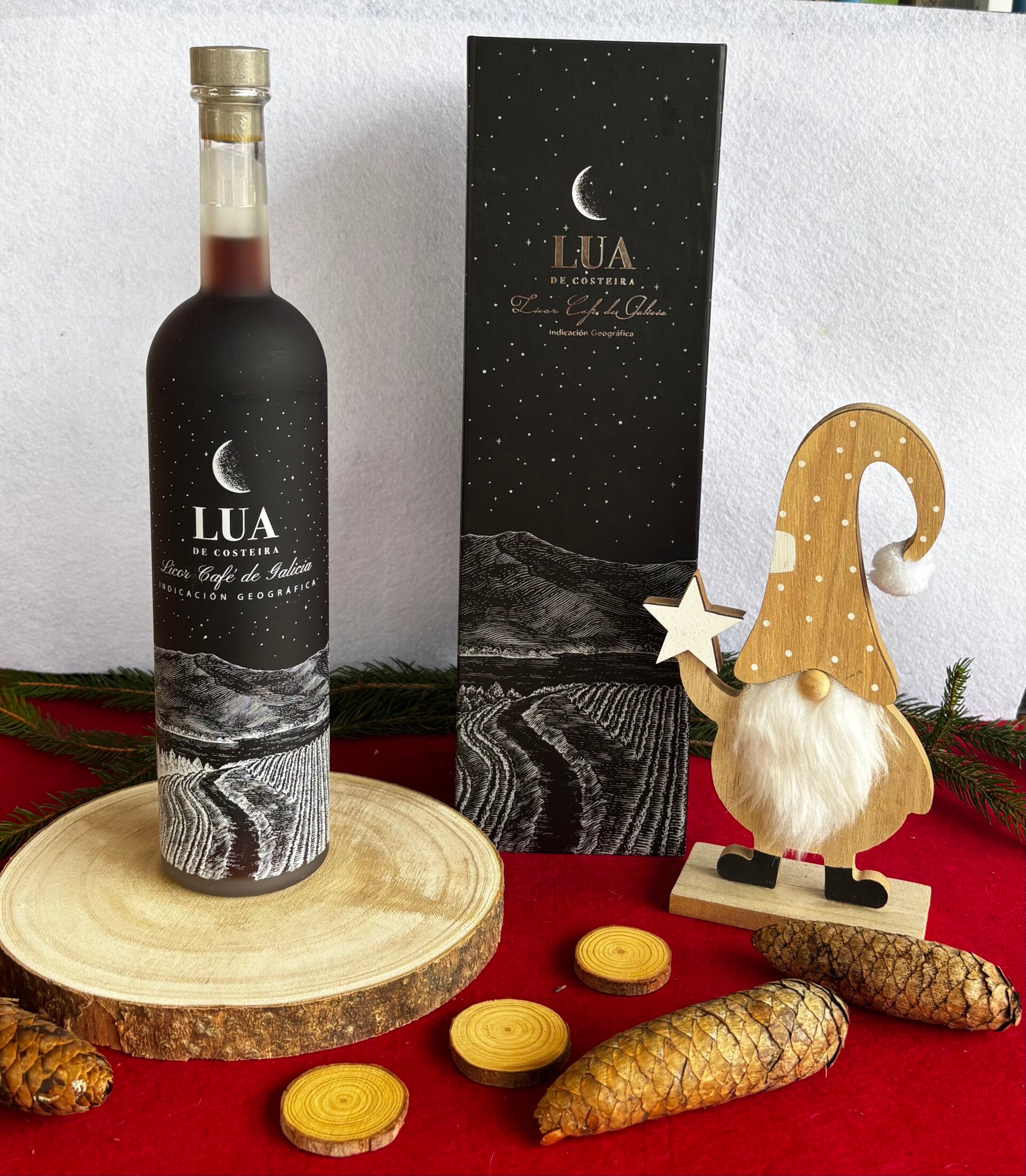 Licor de Café Jamaica Blue Montain Lua 700ml 30º  (Viña Costeira)