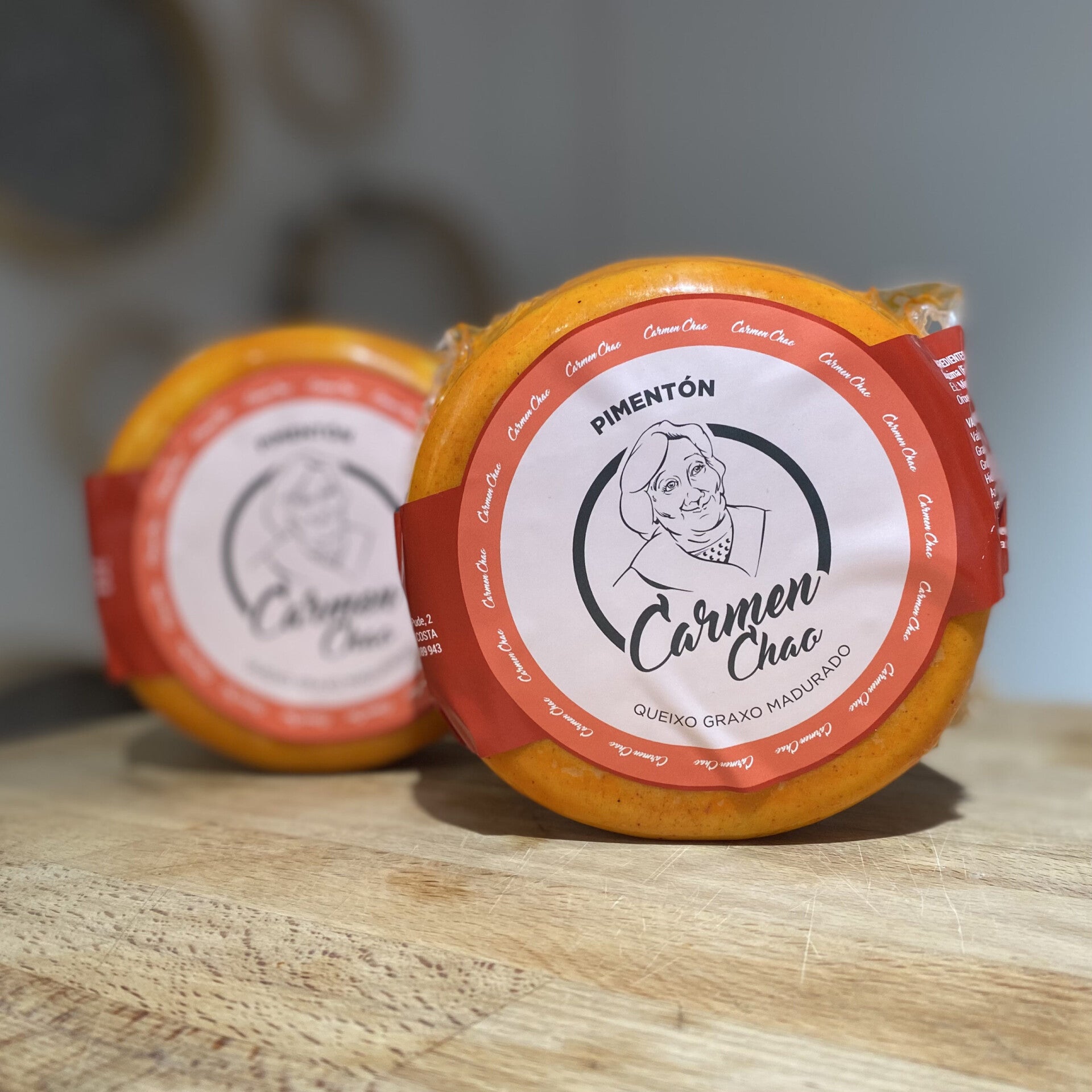 Queso de Vaca con Pimentón Carmen Chao 730grs aprox (Carmen Chao)