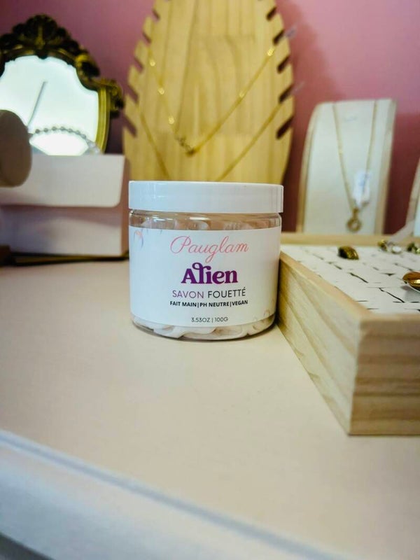 Savon fouetté : Alien