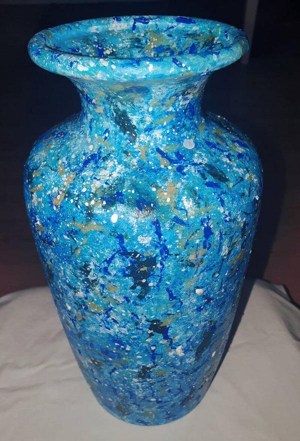 Vase - object No.9021