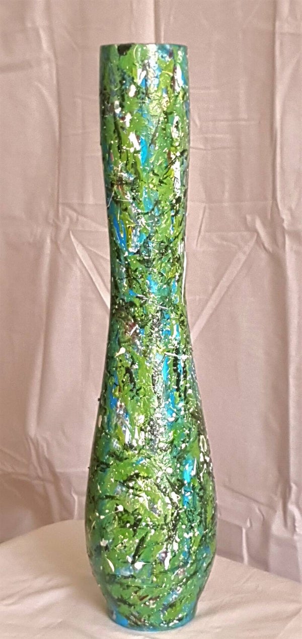 Vase - object No.9012