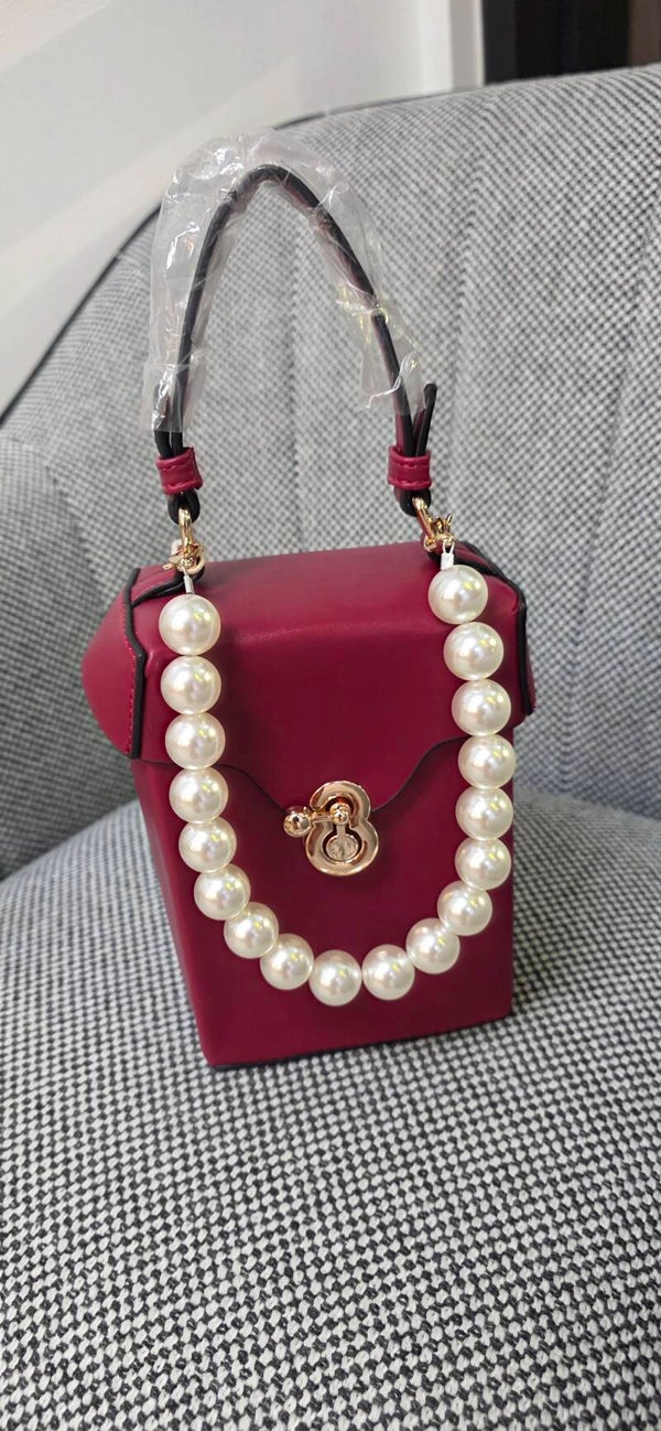 Fuchsia Pearl Box Purse