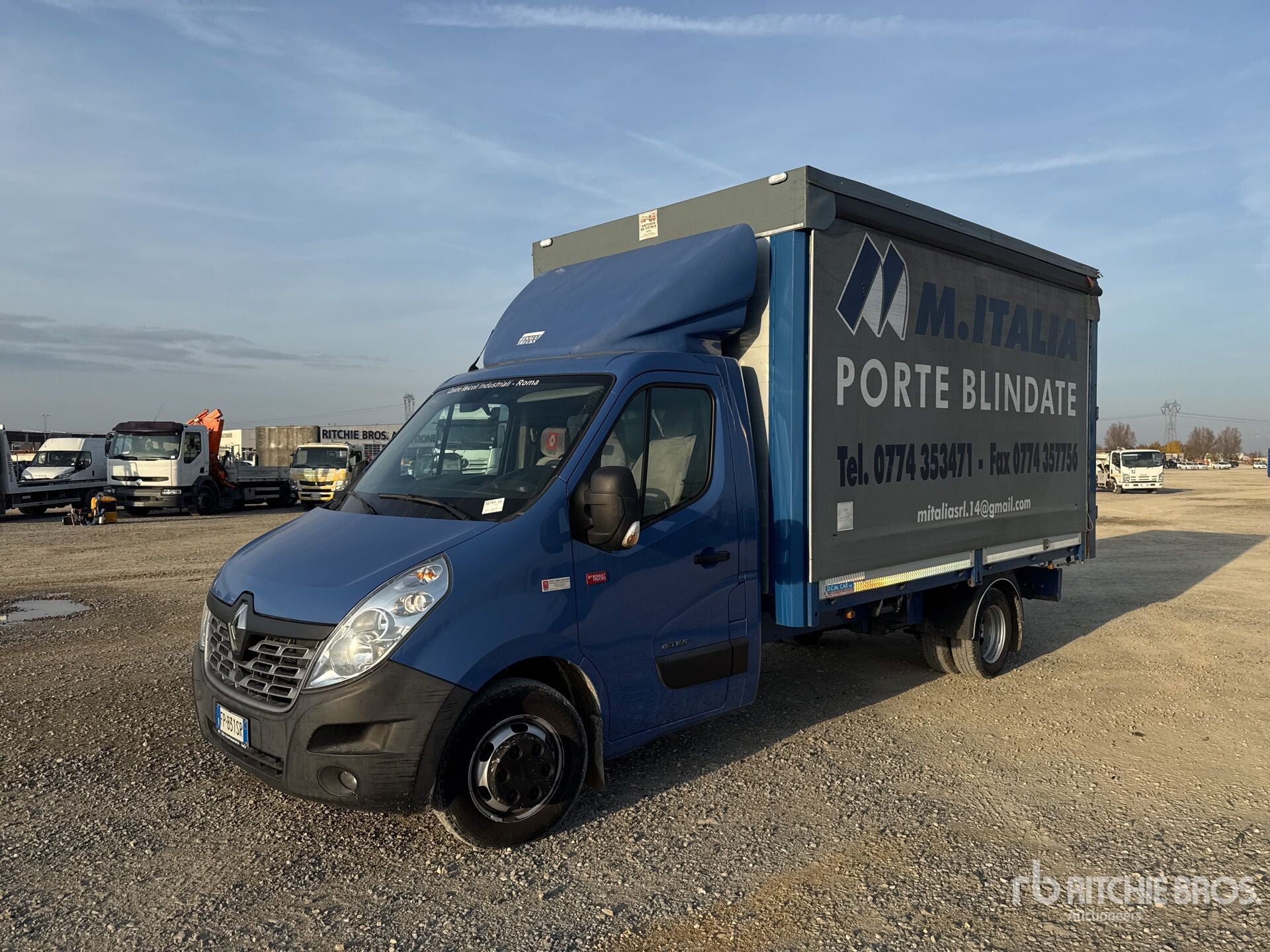 2018 Renault Master 165 Autocarro centinato