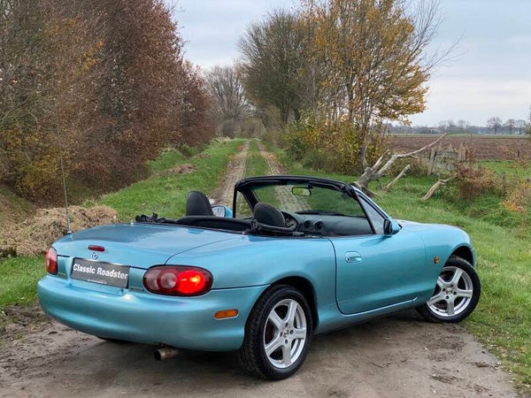 VERKOCHT! MAZDA MX5 NBFL 1.6 110PK, CRYSTAL BLUE, NIEUW DAK!