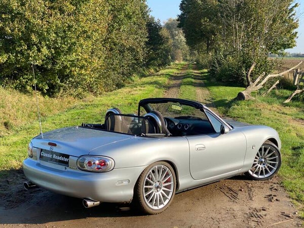 VERKOCHT! MAZDA MX5 NB 1.6 110PK, SPORTIEVE UITVOERING!