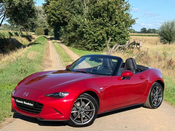MAZDA MX5 ND 2.0 SKYACTIV-G 160PK SPORTS-LINE, RECARO STOELEN