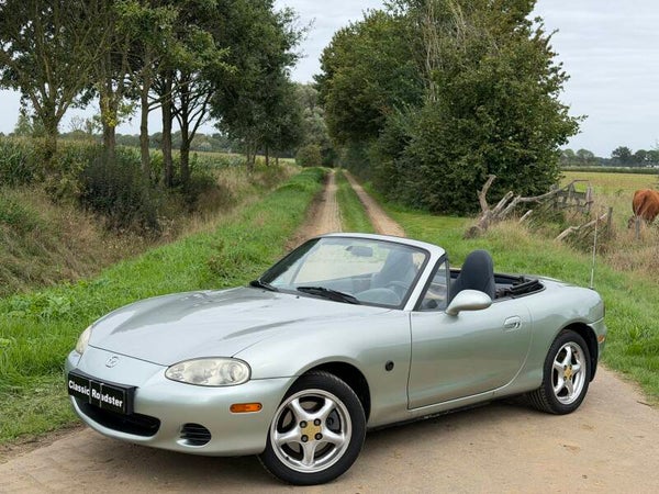 MAZDA MX5 NBFL 1.6 110PK SILVER BLUES, OPKNAPPER!!