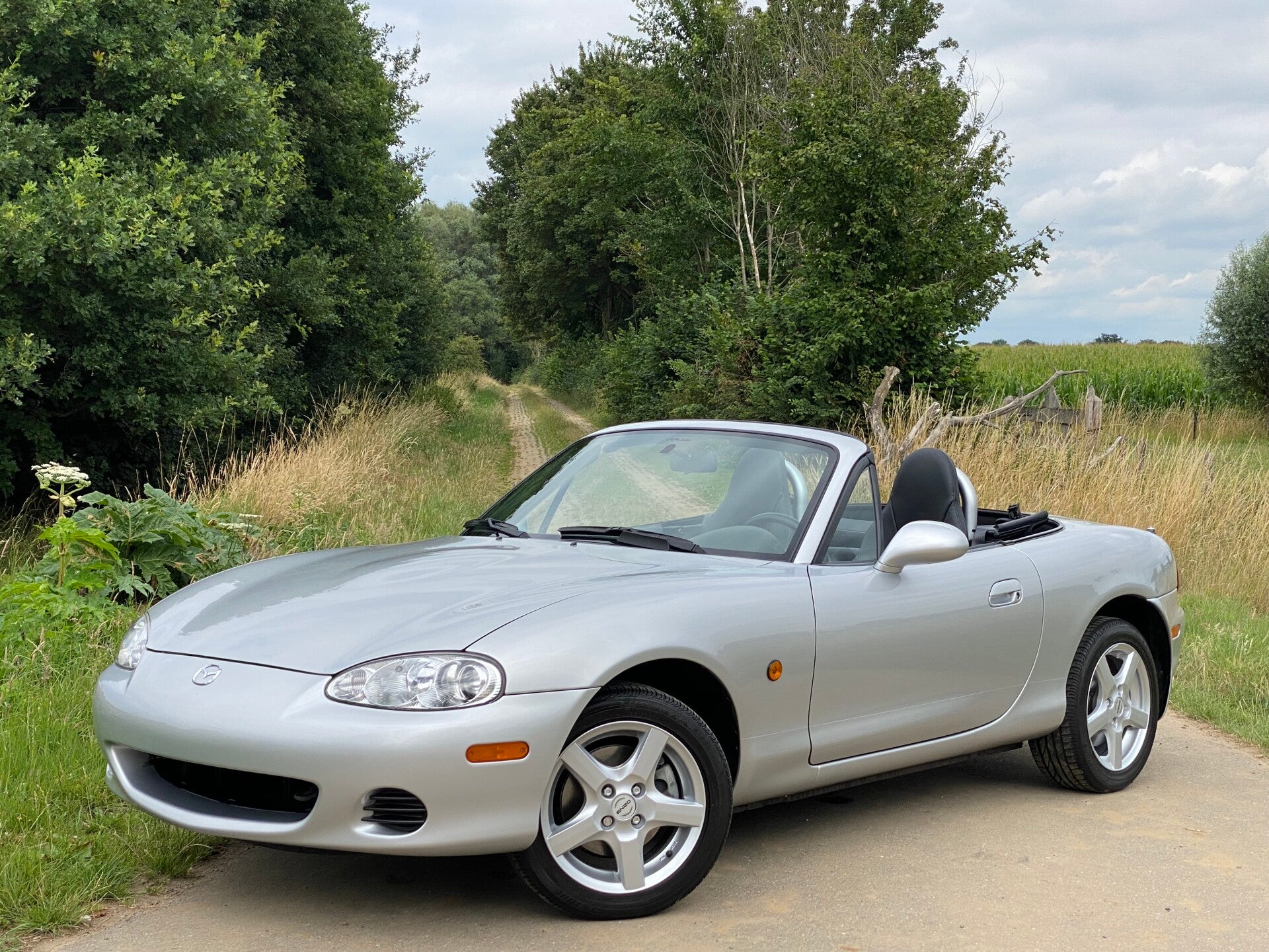 MAZDA MX5 NBFL 1.6 110PK UNPLUGGED, 17.000 KM, NEDERLANDSE AUTO, CONCOURSSTAAT!