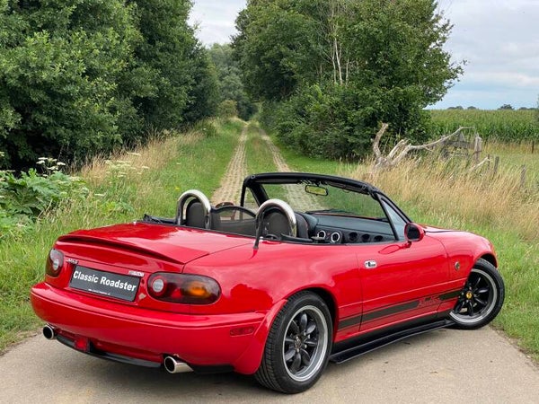 VERKOCHT! MAZDA MX5 NA 1.6 116PK, UNIEKE KILOMETERSTAND, STOERE AUTO!