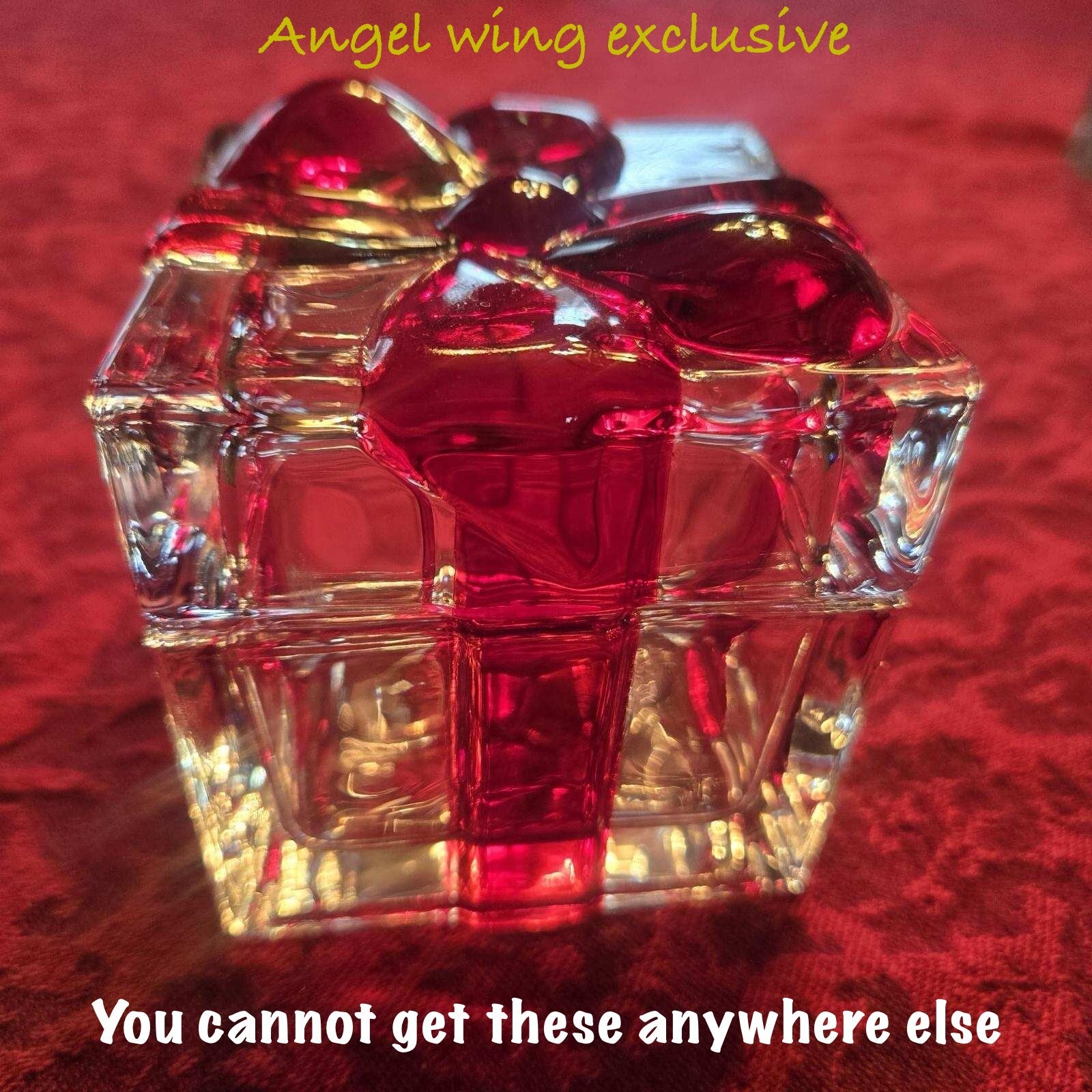 Christmas pkg (sm) 🎁