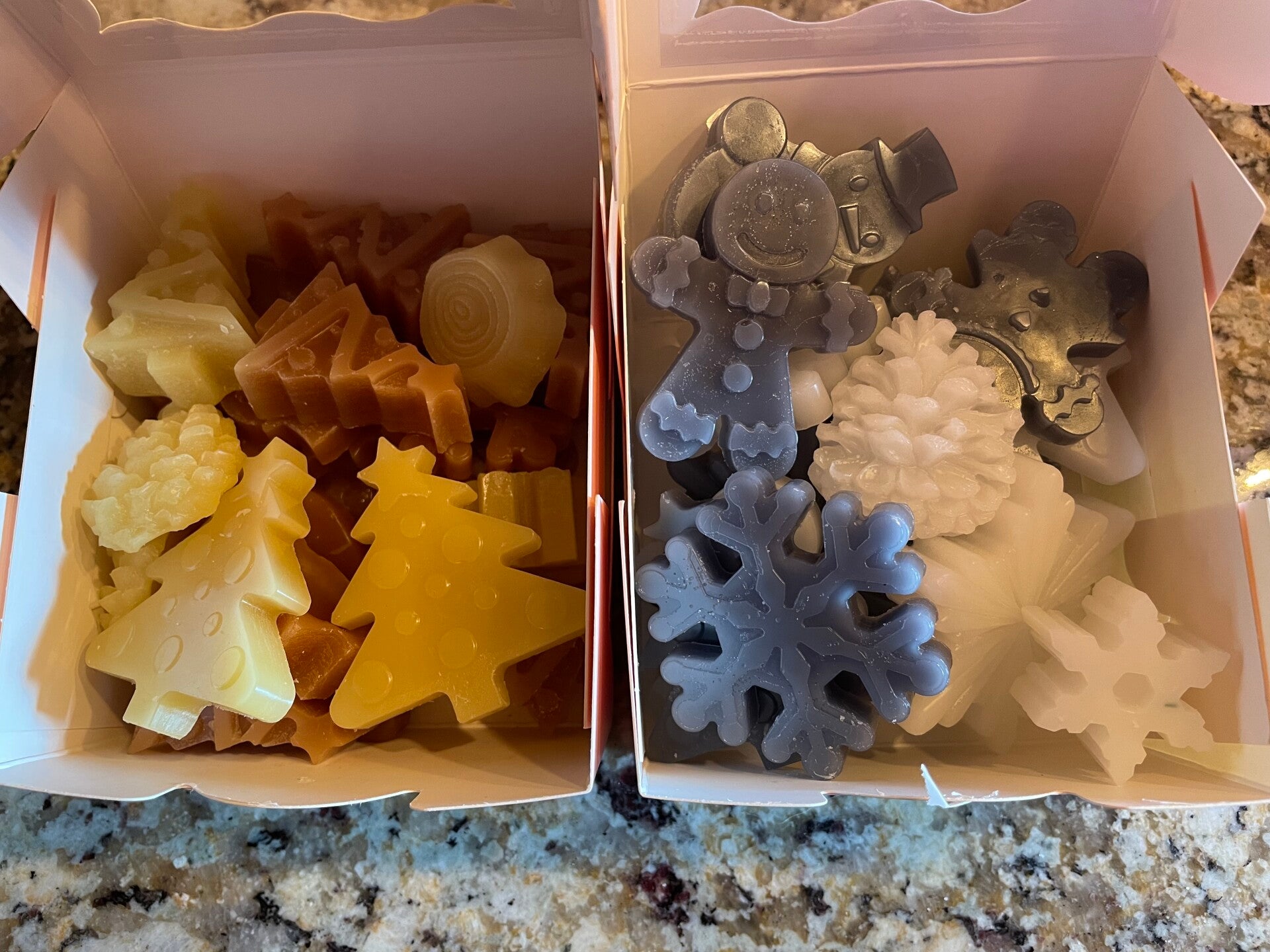 Specialty Christmas melts☃️