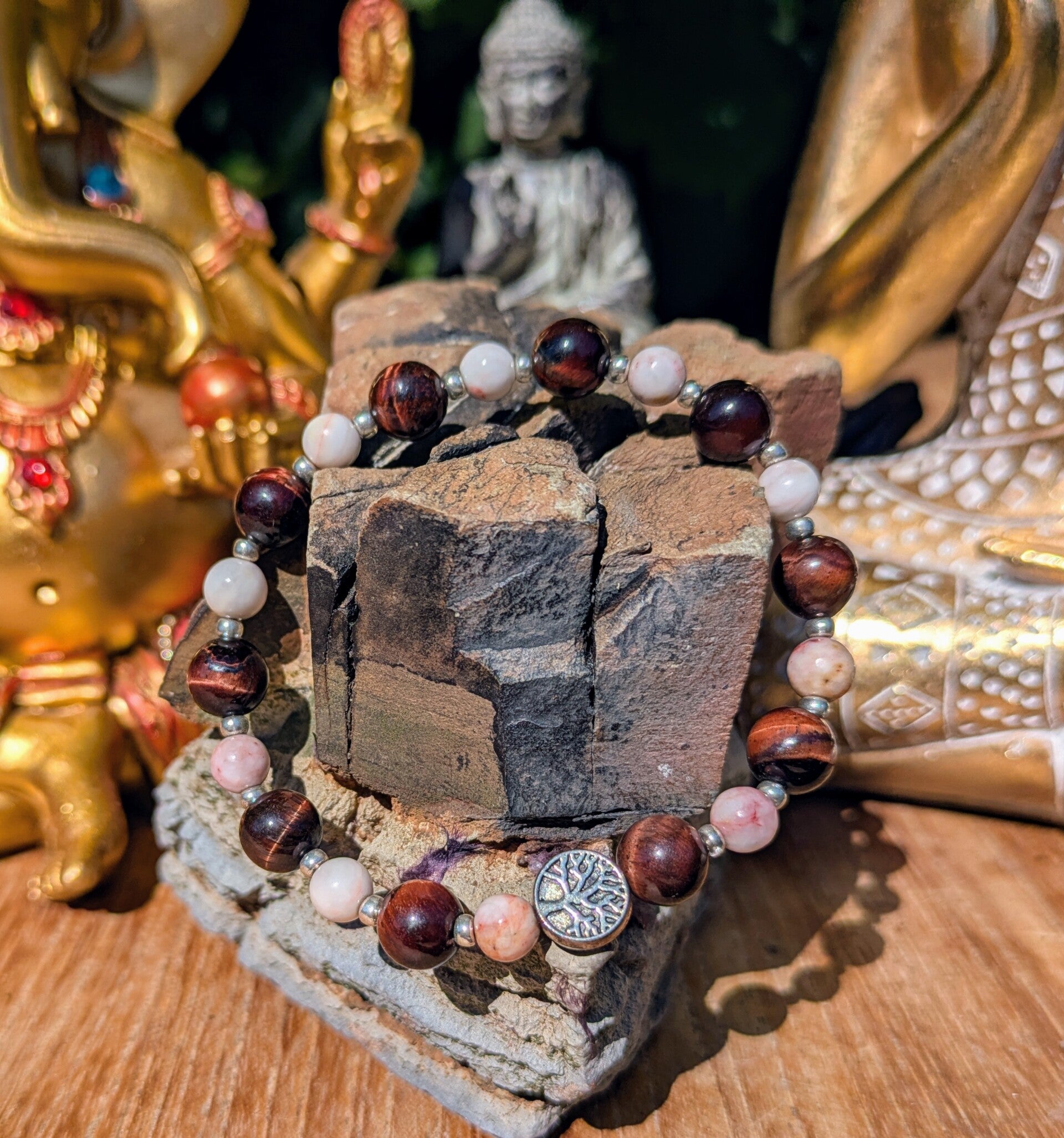 Bracelet en Cinabre 6 mm et Œil de Taureau 8 mm