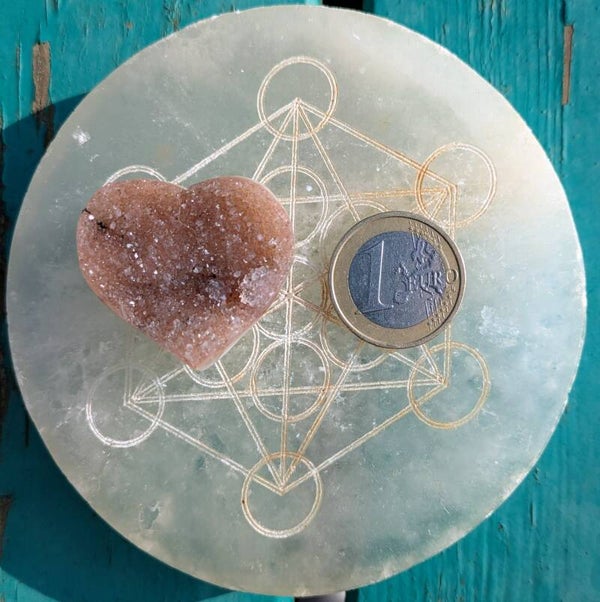 Galet Cœur en Améthyste Rainbow – Origine Uruguay – Qualité AA+