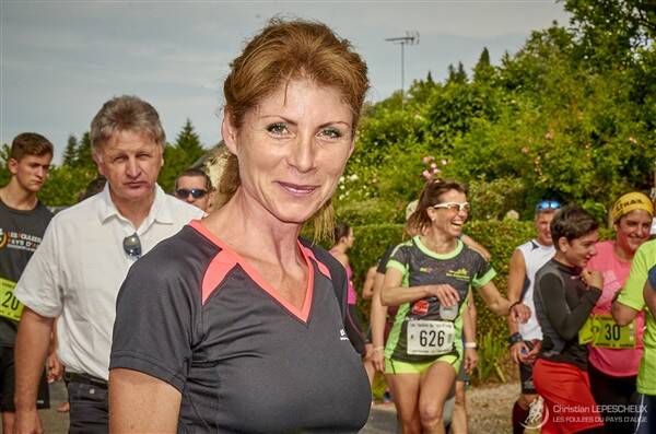 22-joffle-isabelle-20190623-_chl9536-standard-y6e9hf.jpg