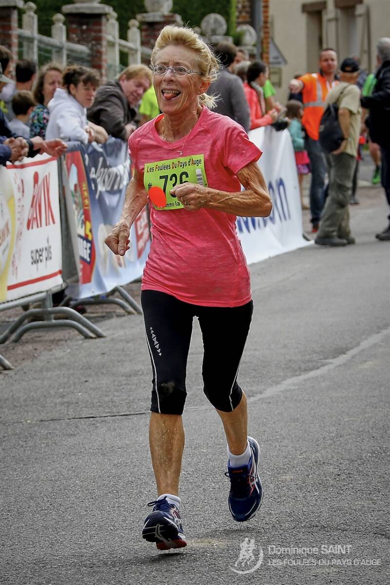 736-laine-nicole-20180617-a01u1840-standard.jpg