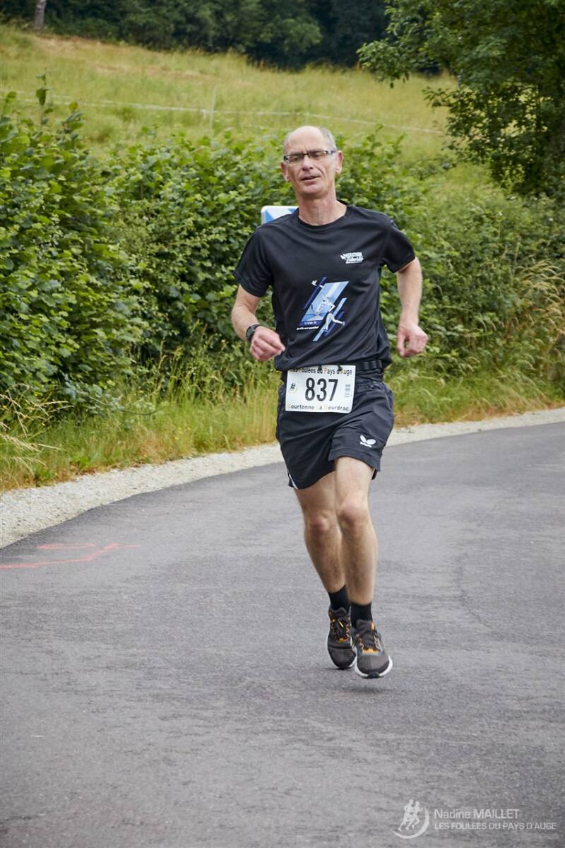 img_7895-standard-qh7h0g.jpg