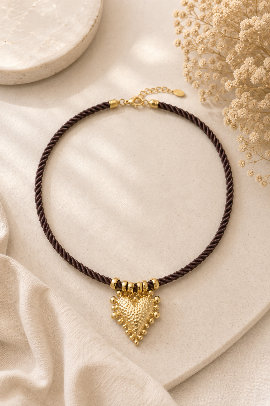 Gevlochten Ketting met Gouden Hart – Donkerbruin Stainless Steel