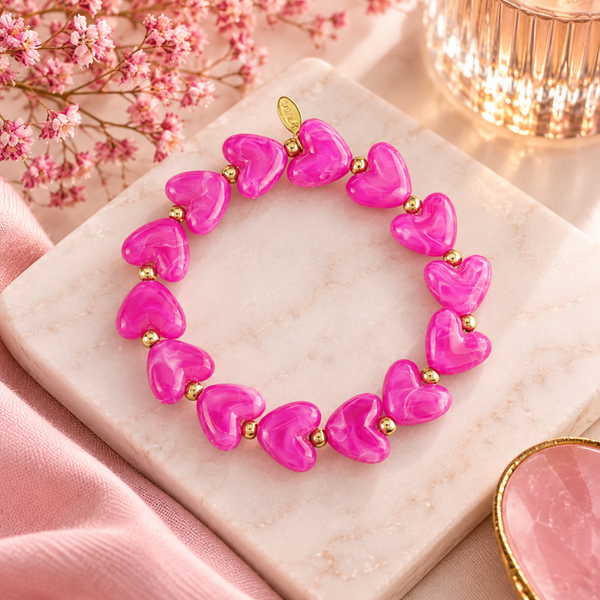 💗 Roze Hartjes Armband met Goudkleurige Details