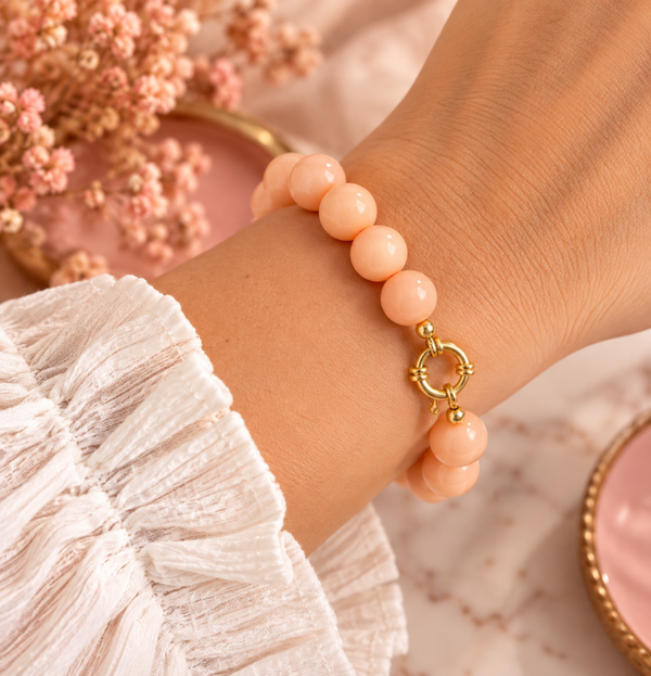 🍑 Peach Kralen Armband met Goudkleurige Sluiting