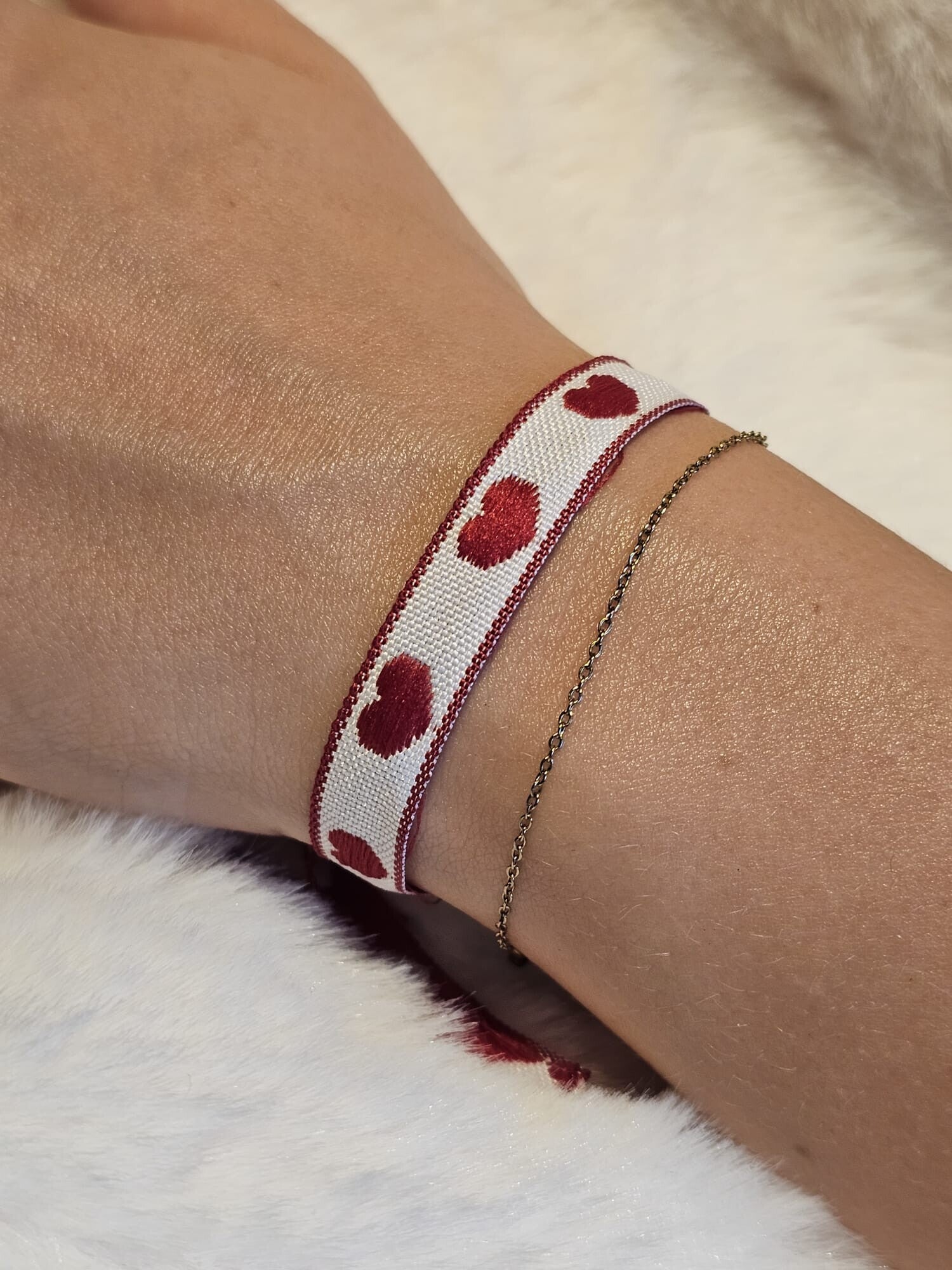 ❤️ Love Knot Bracelet – Armband met Hartjeslint