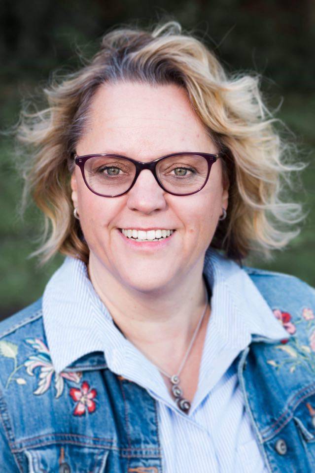 Contact SixFeetStrong