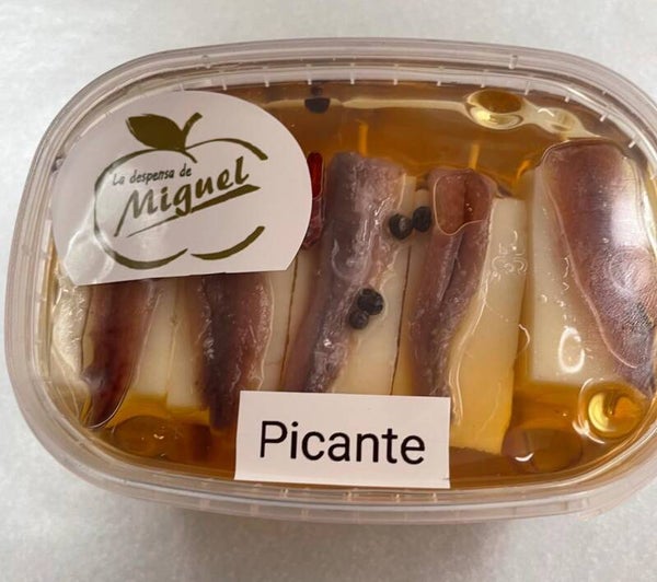 Queso de Oveja, Anchoa, Aceite Picante (10ud)