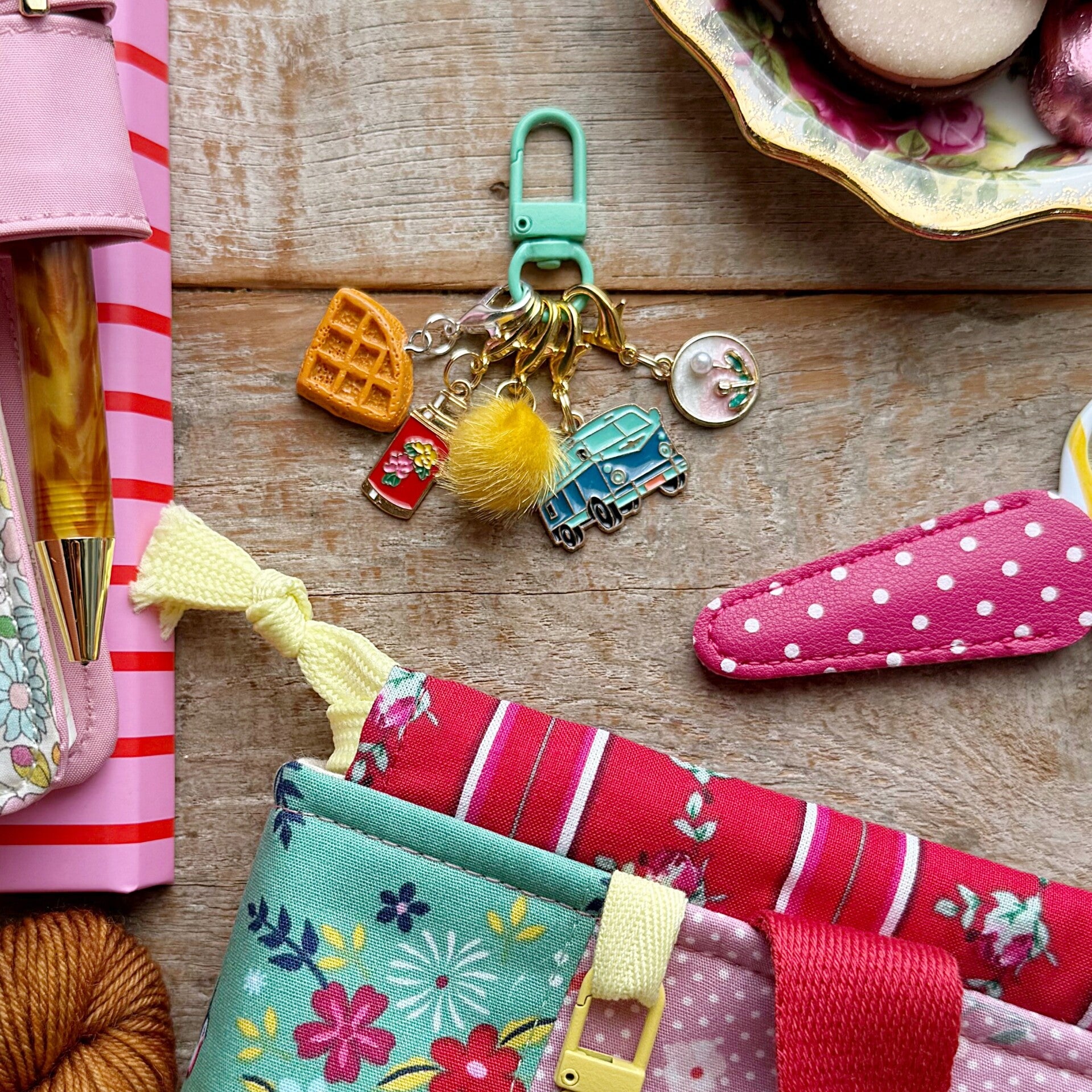 Bag Charm & Progress Keeper set – On the road again