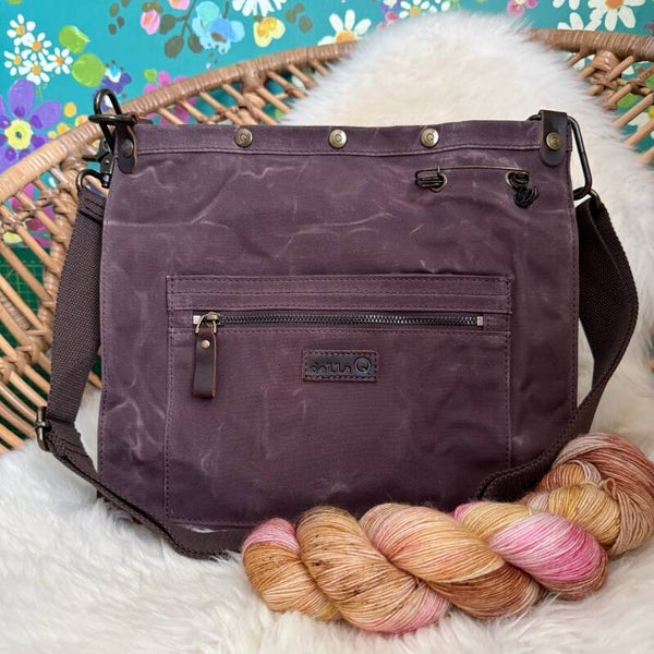 Della Q Makers Waxed canvas schoudertas/ handwerktas "Cacao"