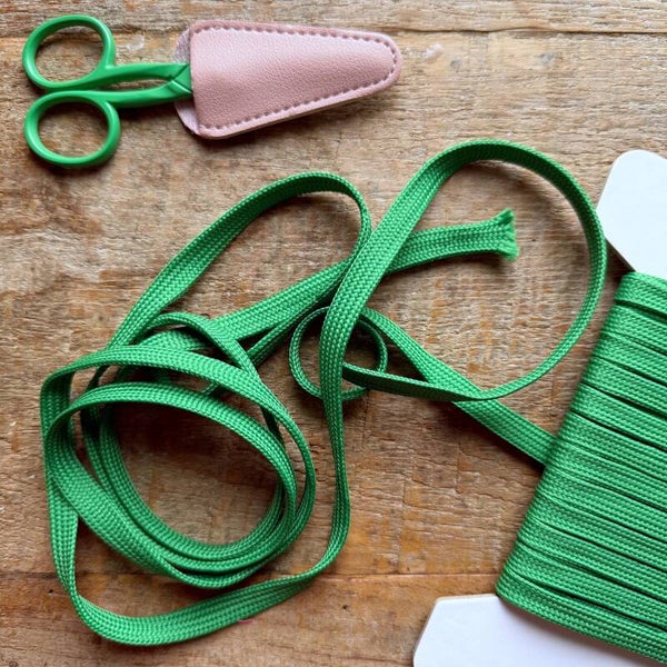 Groen veterband/ plat koord dubbeldik – 9 mm