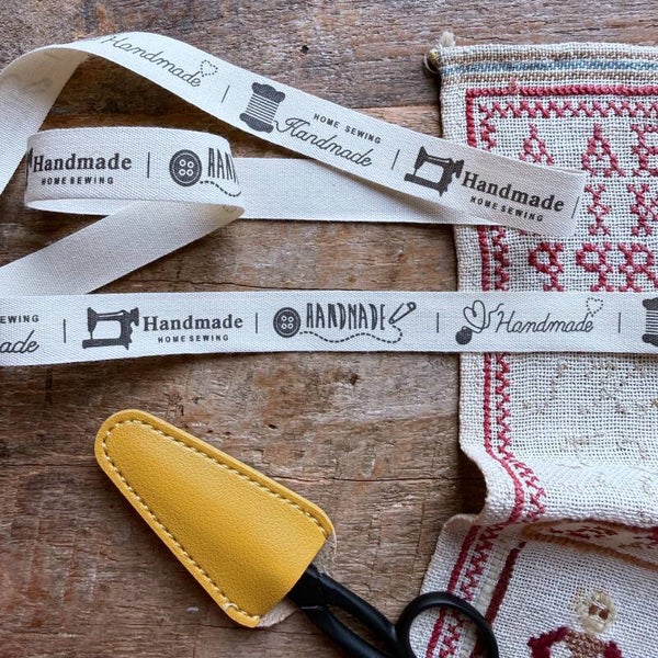 Handmade labelband – naaien (naturel, 15 mm)