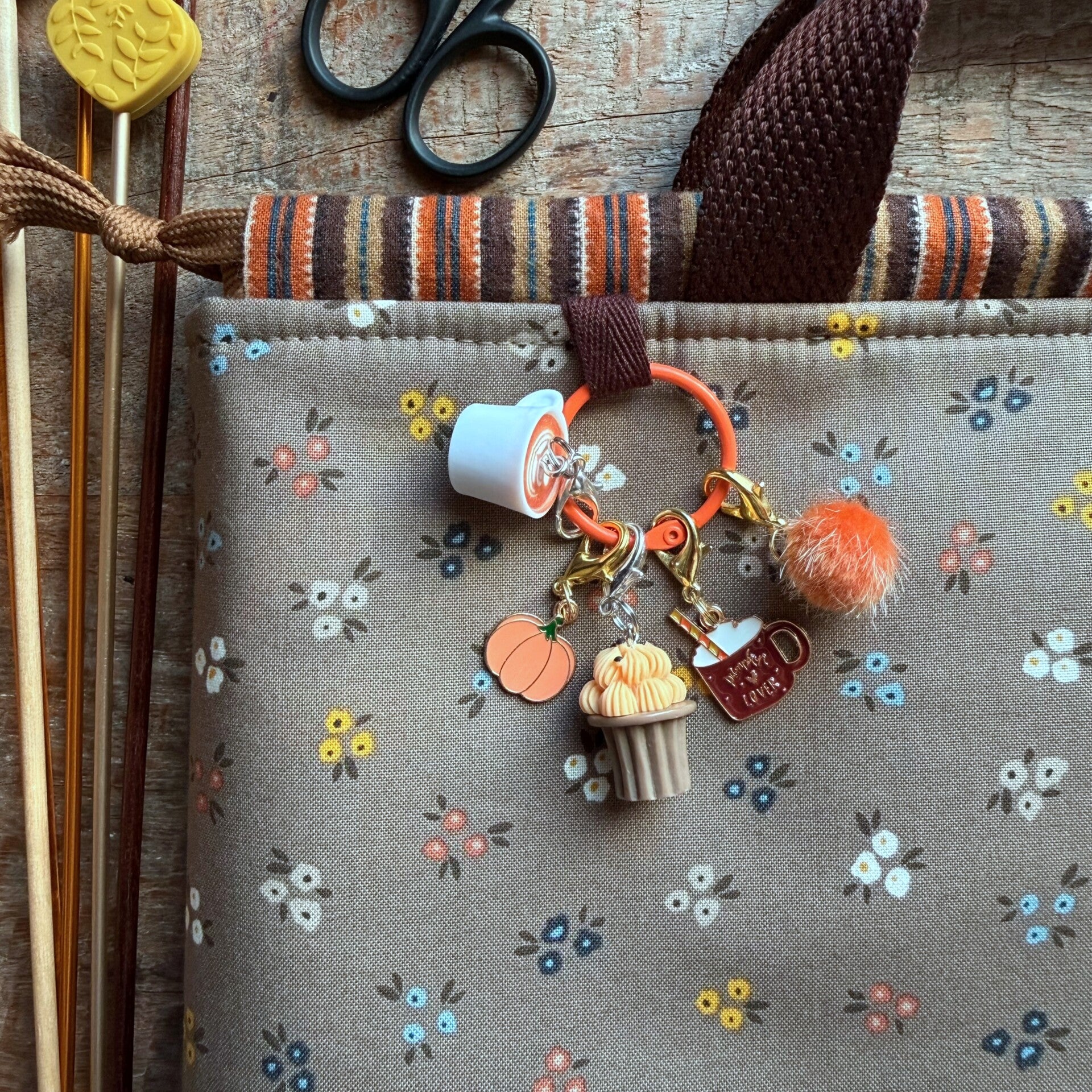 Bag Charm & Progress Keeper set – Autumn Café