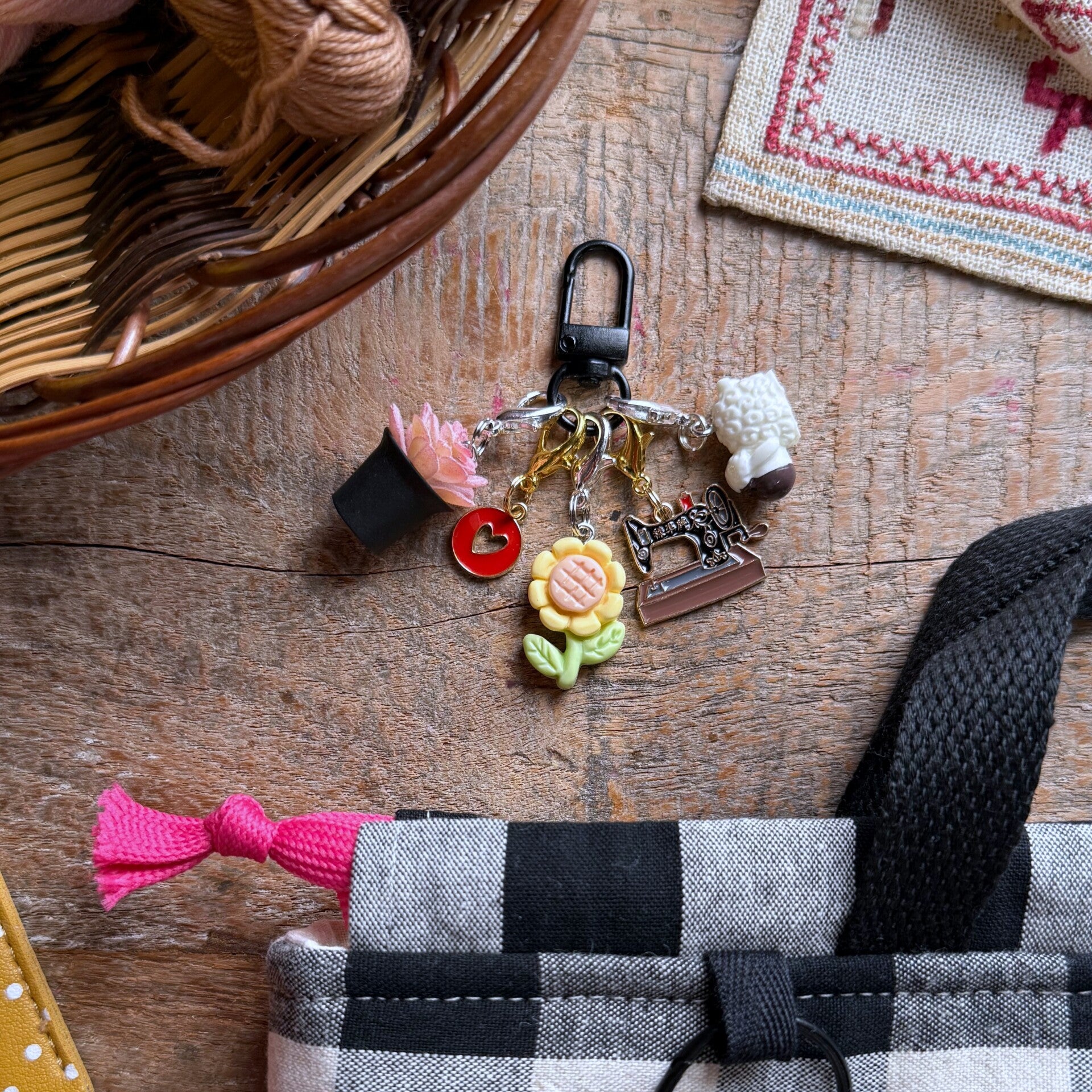 Bag Charm & Progress Keeper set – Prairie Home