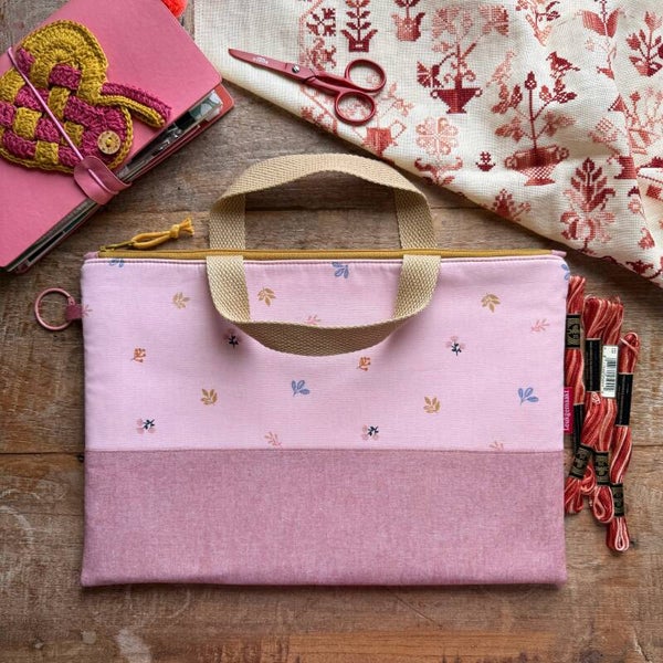 Project Keeper Soft Blush – Portfolio voor Borduren & Journaling