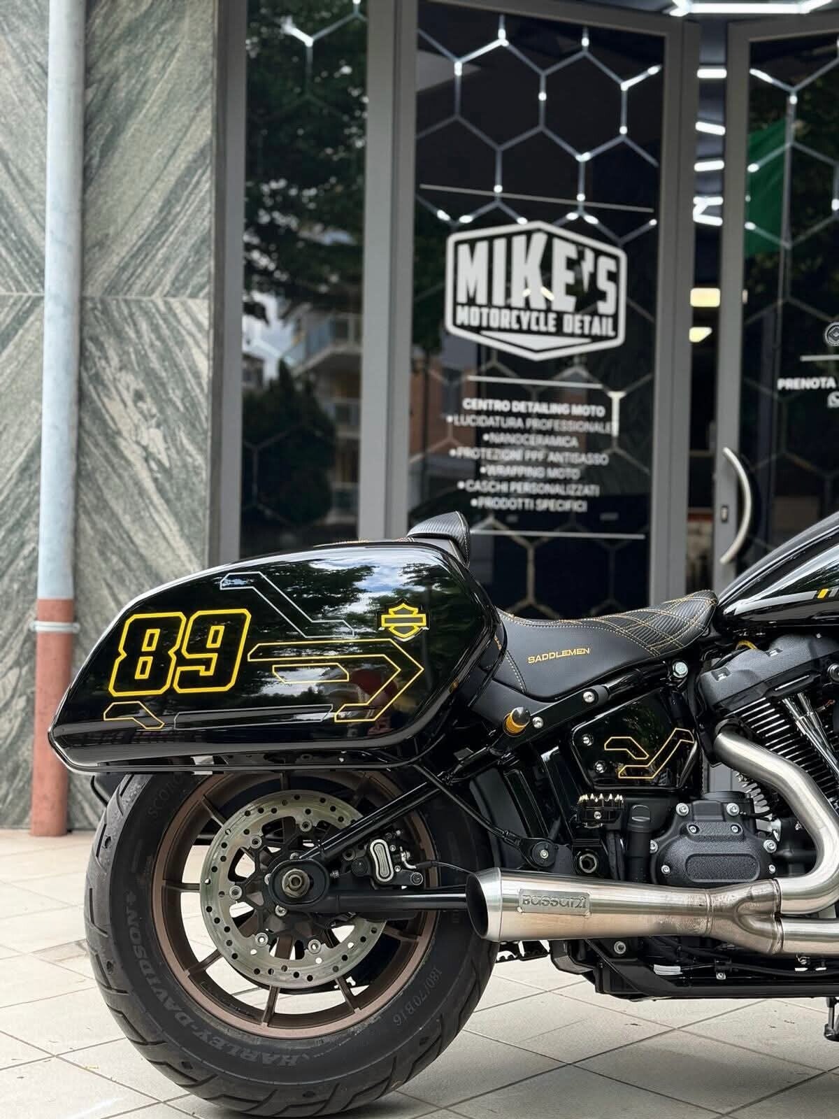 Rear Crash bar softail M8