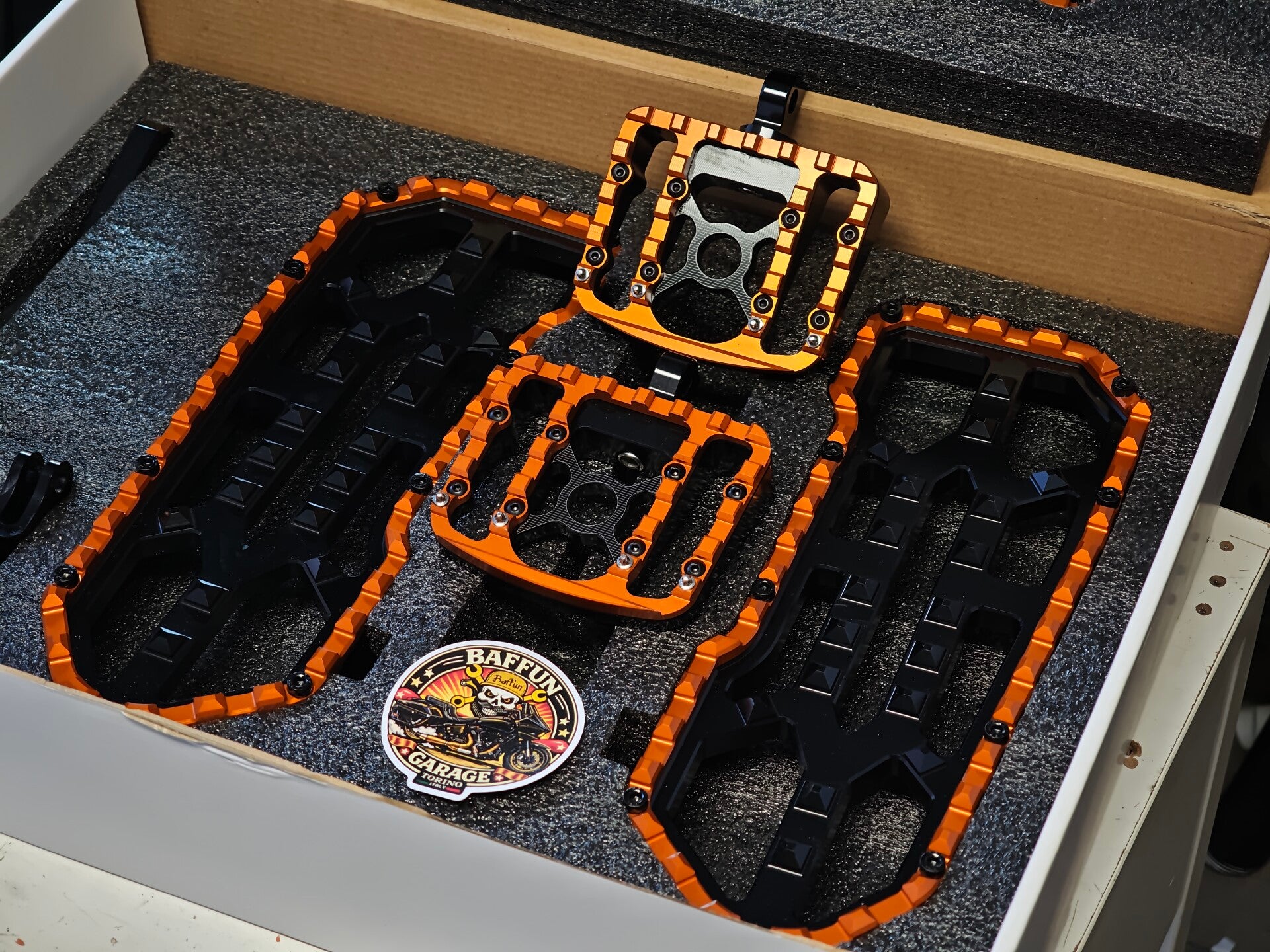 Kit floorboard Touring + large floorboard for rear