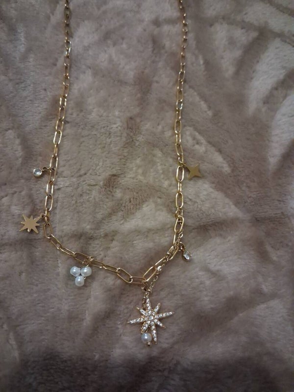 Collier Lea