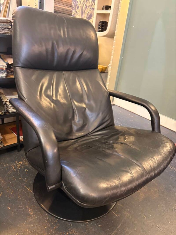 VINTAGE ARTIFORT DRAAIFAUTEUIL