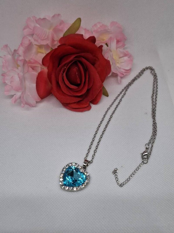 Collier fantaisie réglable Réf: CF 109