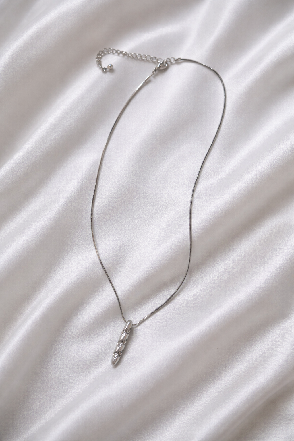 Collier fantaisie Ref : CF 102 BL