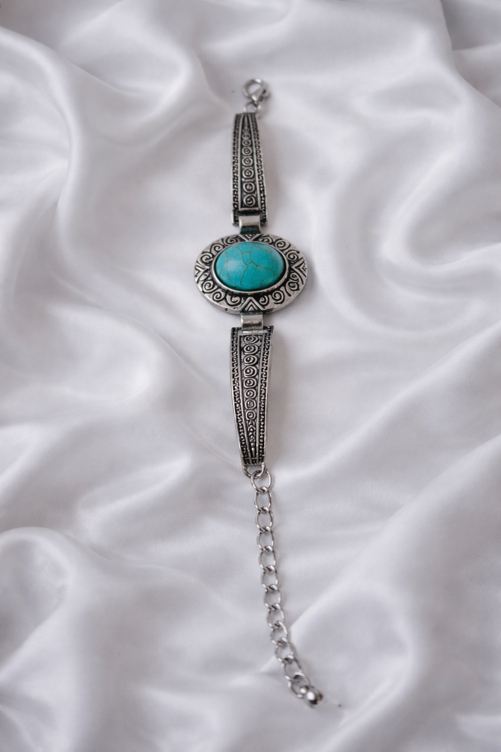 Bracelet fantaisie réglable Réf: FB 221