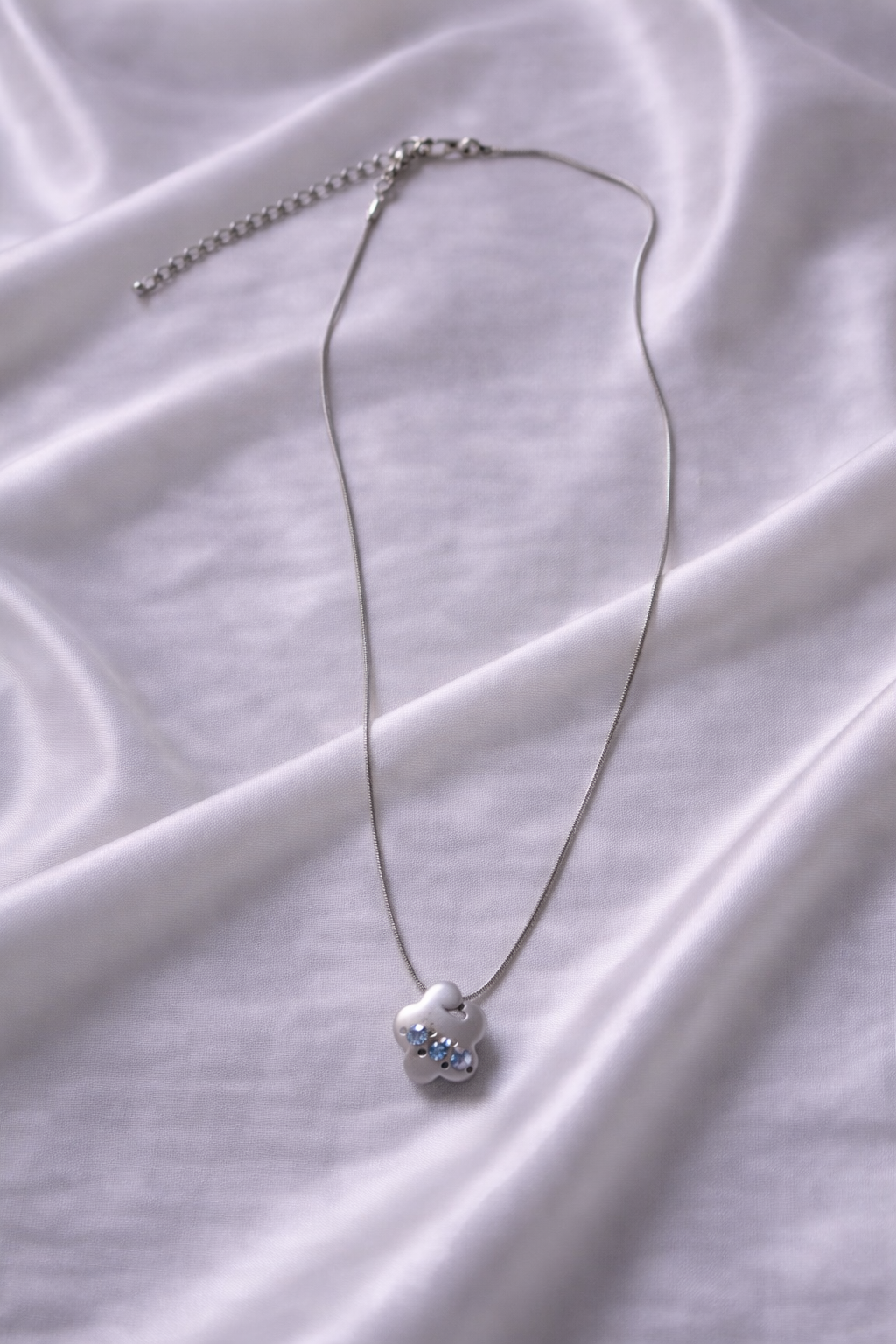 Collier fantaisie Ref : CF 104 B