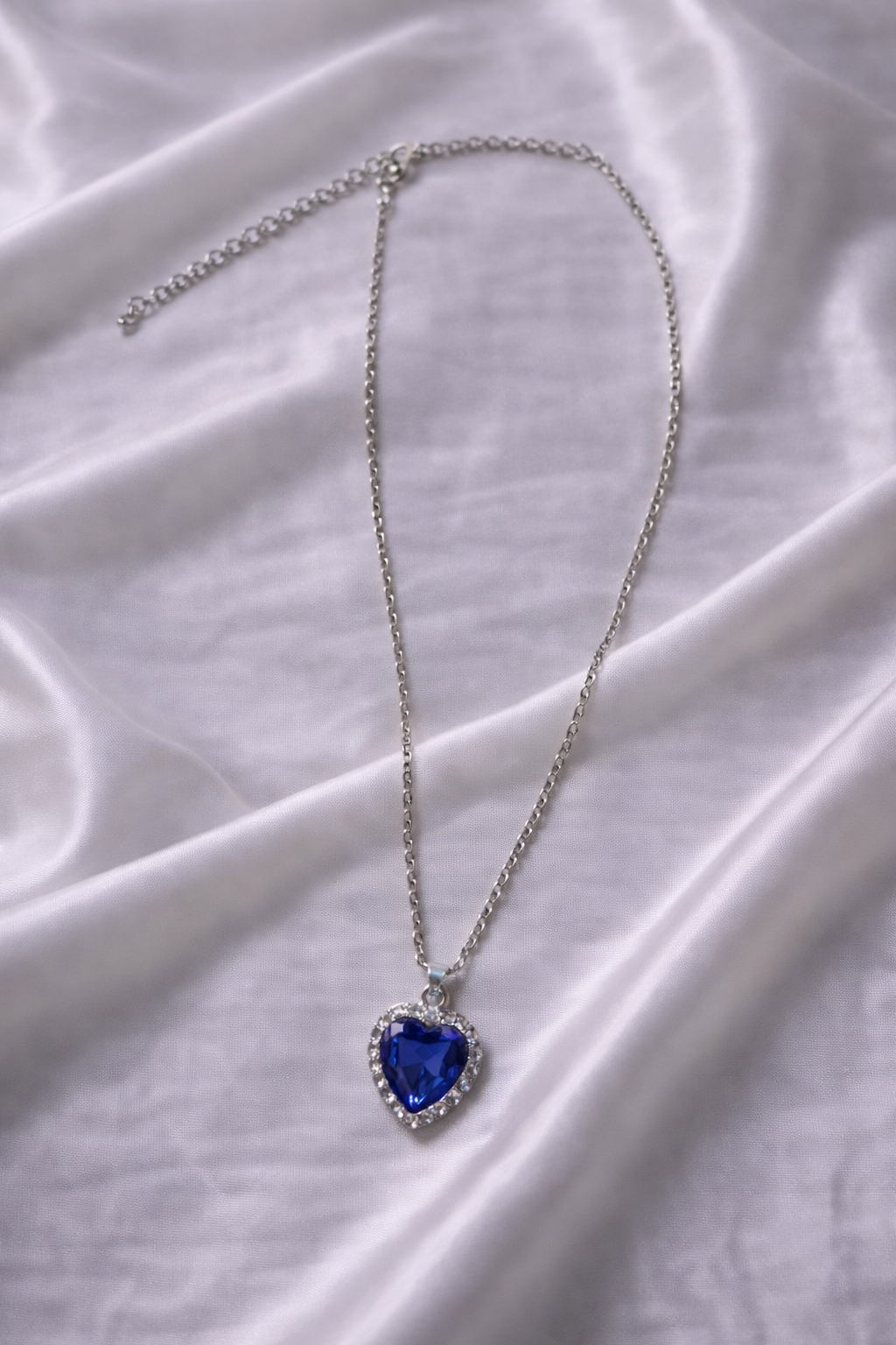 Collier fantaisie réglable  Réf: CF 110