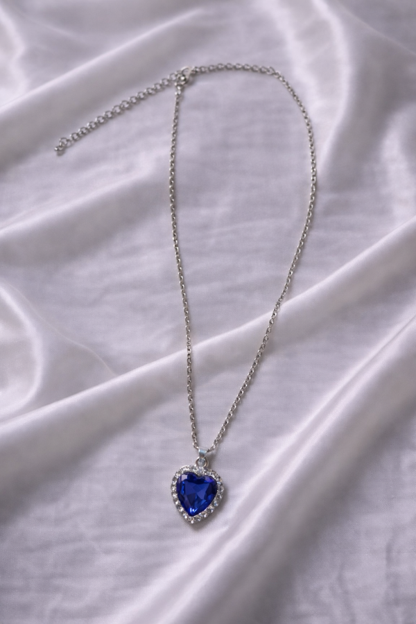 Collier fantaisie réglable  Réf: CF 110